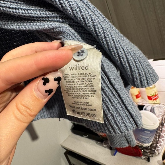 Aritzia Wilfred Free Wool and Cotton Blend Oversized Cardigan - Picture 6 of 8